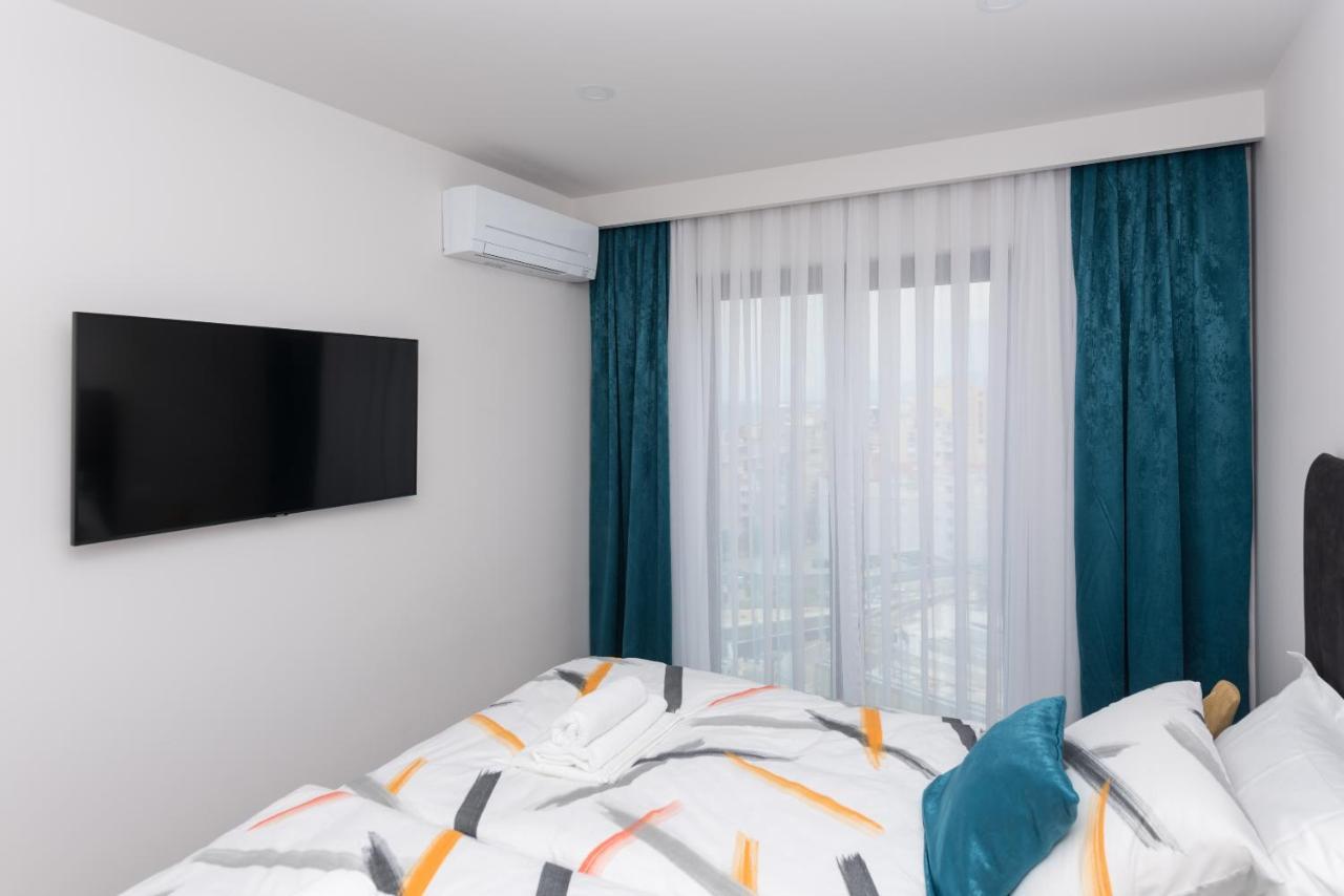 Luxury Adria Sea & City View Apartment Makarska Exteriör bild